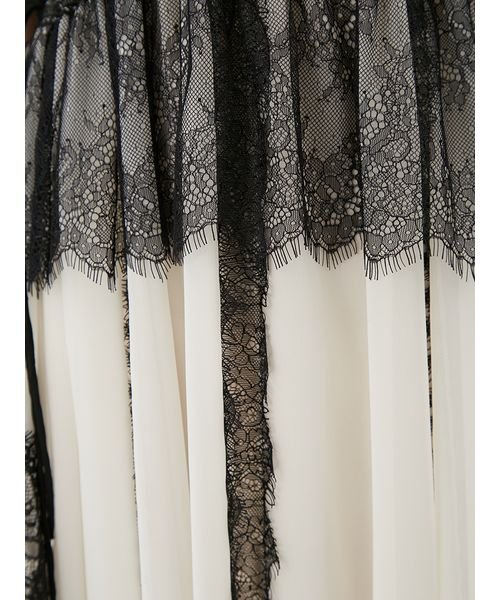 レーストリムフレアドレス 予めご了承ください