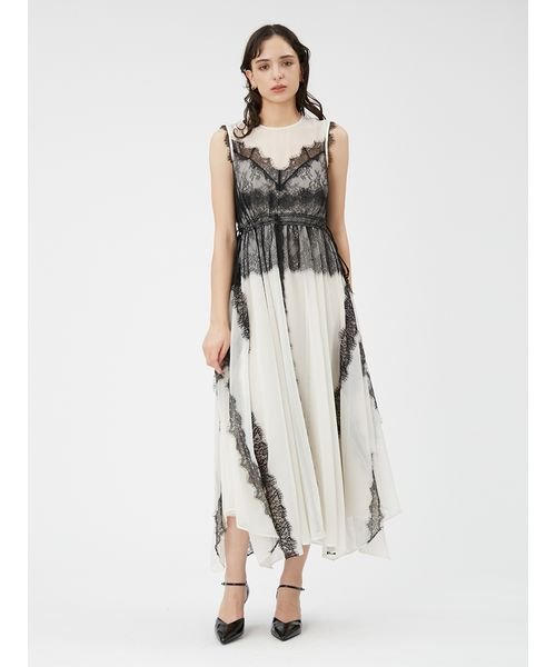 レーストリムフレアドレス 予めご了承ください