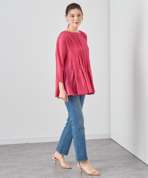 シアーオーガンジーマチフレア ブラウス ：model 168cm