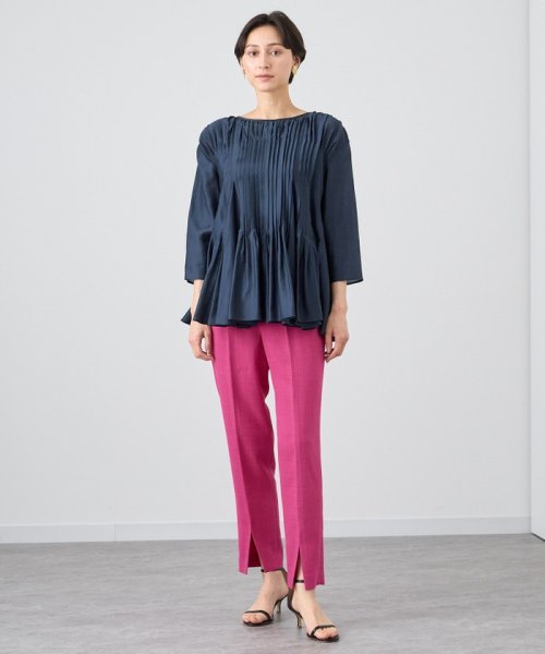 シアーオーガンジーマチフレア ブラウス ：model 168cm