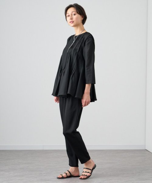 シアーオーガンジーマチフレア ブラウス ：model 168cm