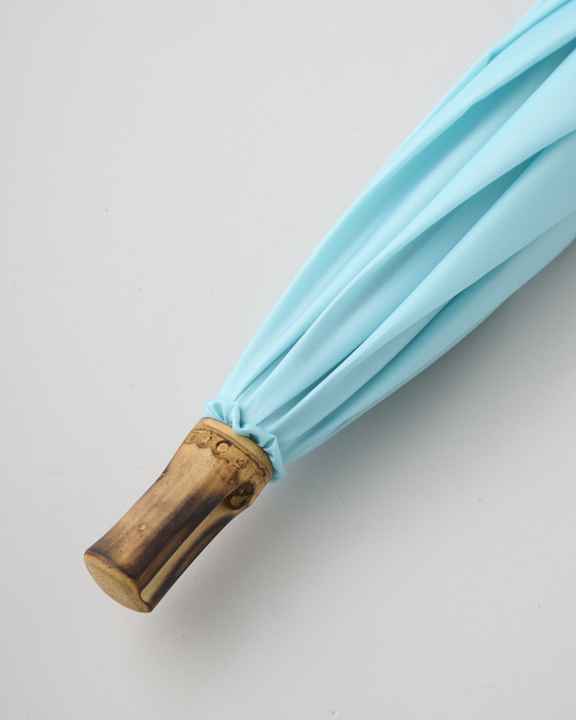 軽量】UMBRELLA BAMBOO LITE Beaurance （ビューランス）ボーラー刺繍