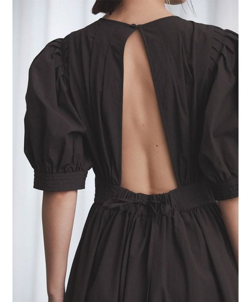 バックオープンフレアワンピース 着丈 袖丈 肩幅 裄丈 ウエスト