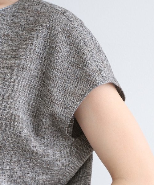 【洗える／日本製／SETUP可能】サマーツィード コンパクトブラウス 