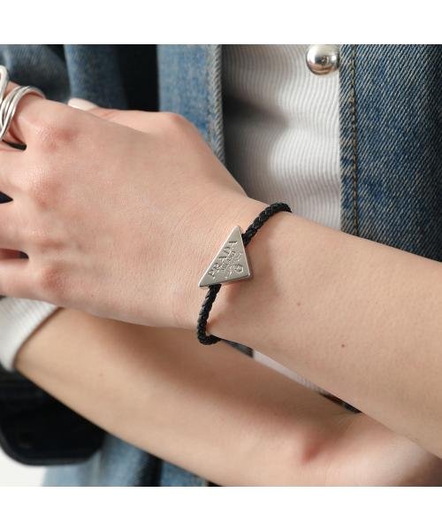PRADA プラダ バングル ブレスレット マーブル ホワイト レジン アクセ 