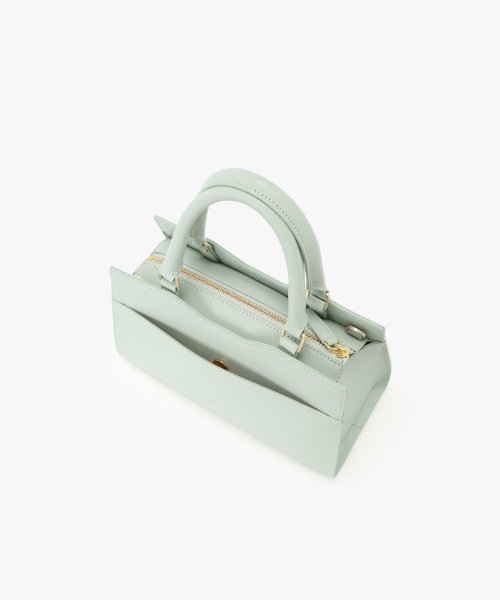 WAS31－01 2wayトートバッグ 商品説明フラットな型押しでエレガントに見えるスプリットレザーを使ったシリーズ。オンオフまで幅広いシーンでお使いいただけ IQY2597082973(19800円)