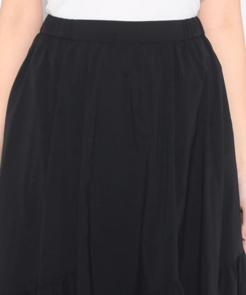 バイヤス切替ギャザースカート 手洗い可能です フィッティングモデル 詳細画像 165cm B73 W61 H85　着用サイズ：02