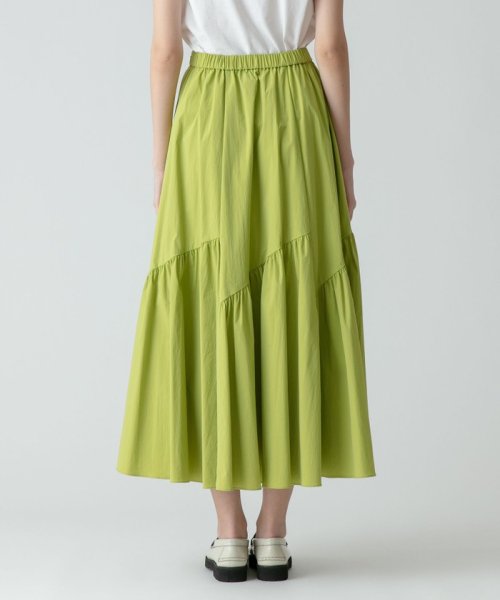 バイヤス切替ギャザースカート 手洗い可能です フィッティングモデル 詳細画像 165cm B73 W61 H85　着用サイズ：02