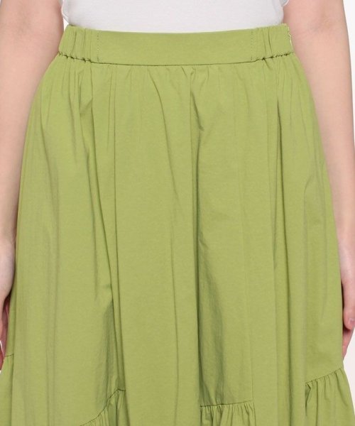 バイヤス切替ギャザースカート 手洗い可能です フィッティングモデル 詳細画像 165cm B73 W61 H85　着用サイズ：02