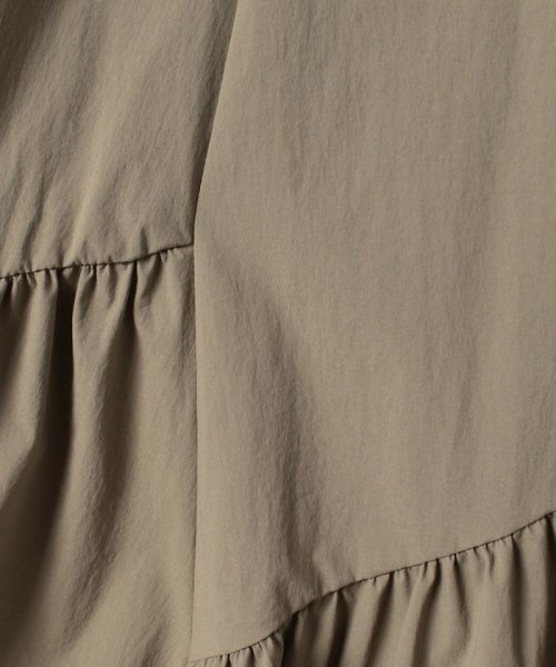 バイヤス切替ギャザースカート 手洗い可能です フィッティングモデル 詳細画像 165cm B73 W61 H85　着用サイズ：02