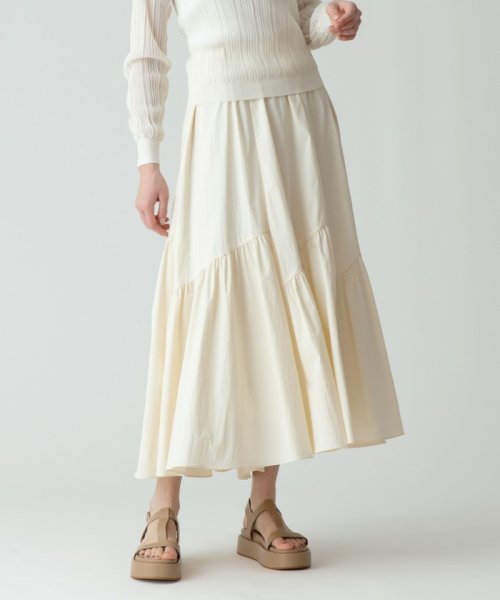 バイヤス切替ギャザースカート 手洗い可能です フィッティングモデル 詳細画像 165cm B73 W61 H85　着用サイズ：02