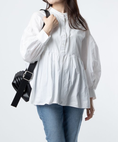 オソイ OSOI MINI BROT ショルダーバッグ レディース バッグ レザー 肩掛け 斜め掛け プレゼント ギフト 本革 鞄 シグネチャーライン また