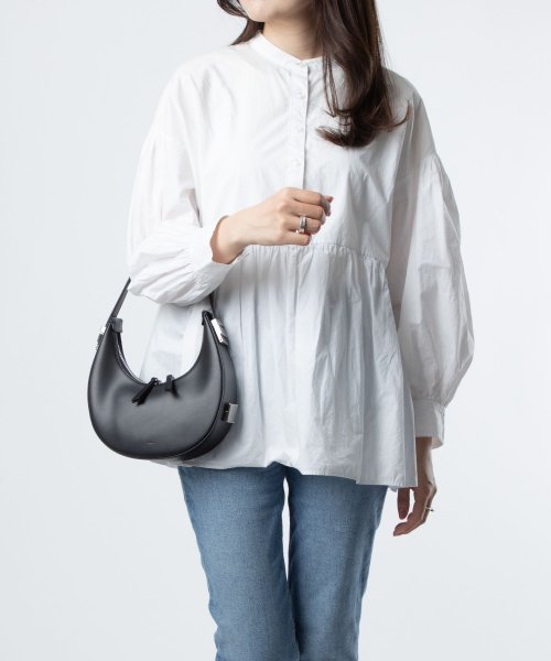 オソイ OSOI TONI MINI トートバッグ レディース バッグ レザー ハンドバッグ ミニマル モダン 旅行 本革 ギフト プレゼント また