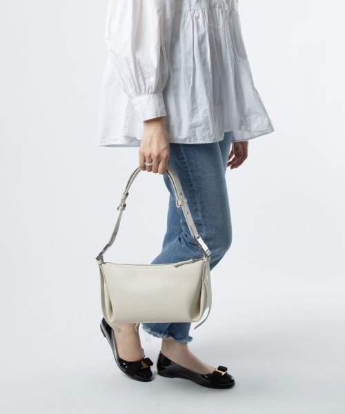 オソイ OSOI BEAN TWEE トートバッグ レディース バッグ ビーン ツウィー レザー 旅行 本革 ギフト プレゼント トートバッグ XUR2712674864(20746円)