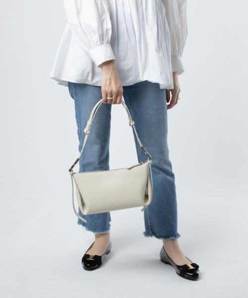 オソイ OSOI BEAN TWEE トートバッグ レディース バッグ ビーン ツウィー レザー 旅行 本革 ギフト プレゼント トートバッグ XUR2712674864(20746円)