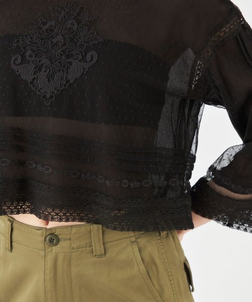 チュールエンブロイダリー クロップドブラウス 