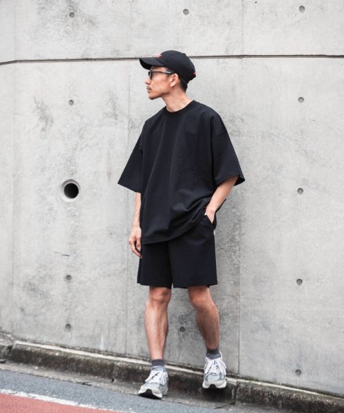 URBAN RESEARCH(アーバンリサーチ)/FUNCTIONAL WIDE SHORT－SLEEVE T－SHIRTS/img01