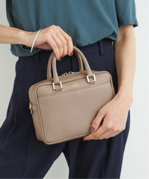 《予約》Manuel MILANO/マニュエルミラノ 別注 レザーバッグ MIDI 商品説明弊社カラー：メーカーカラーブラック(001)：NEROブラウン(020 X2090418397(15950円)