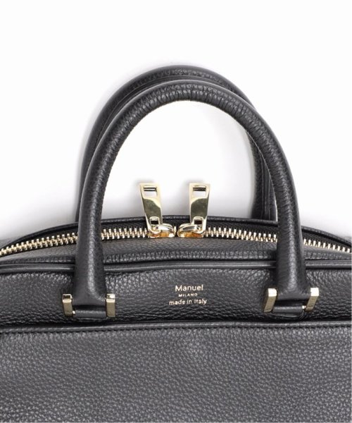 《予約》Manuel MILANO/マニュエルミラノ 別注 レザーバッグ MIDI 商品説明弊社カラー：メーカーカラーブラック(001)：NEROブラウン(020 X2090418397(15950円)