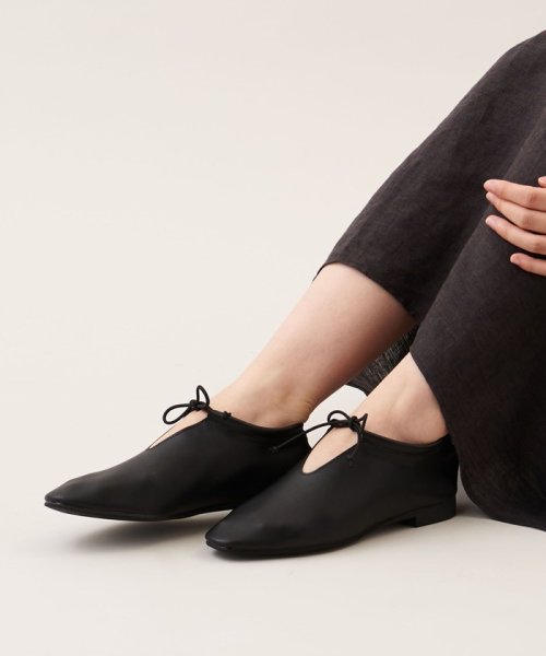 リボン ディープカット フラット3 あらかじめご了承ください