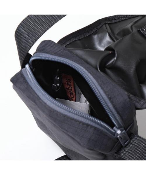 Acne Studios ポシェット C10167 ナイロン 携帯ポーチ Studios ポシェット C10167 ナイロン