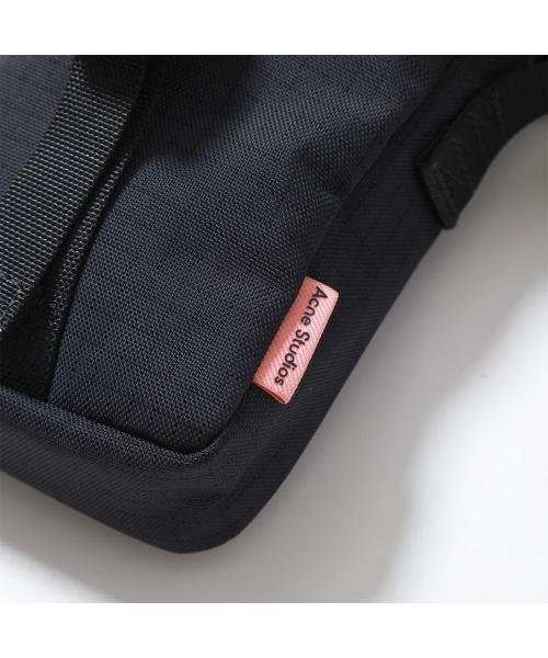 Acne Studios ポシェット C10167 ナイロン 携帯ポーチ Studios ポシェット C10167 ナイロン