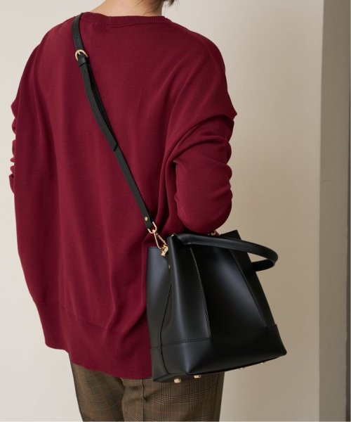 《追加予約》GIANNI NOTARO/ジャンニ ノターロ バケツガタバッグ 219/RUGA 商品説明メーカー品番：219/RUGA弊社カラー：メーカーカラーブラック(001)：NEROキャメル(025)：CUOIOイエロー(080)： F2039478243(15708円)