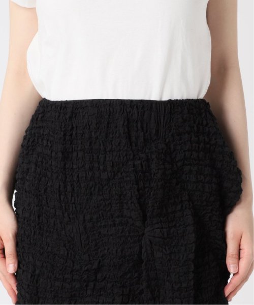 【YOU LOOK GOOD×JS】シュリンククロスマーメイドスカート YOU LOOK GOOD×JS チープなものもブランドものも それに価値があるかどうかは自分の心が決めること 年齢や性別 固定概念に左右されず 着たいものを