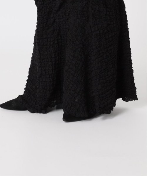 【YOU LOOK GOOD×JS】シュリンククロスマーメイドスカート YOU LOOK GOOD×JS チープなものもブランドものも それに価値があるかどうかは自分の心が決めること 年齢や性別 固定概念に左右されず 着たいものを