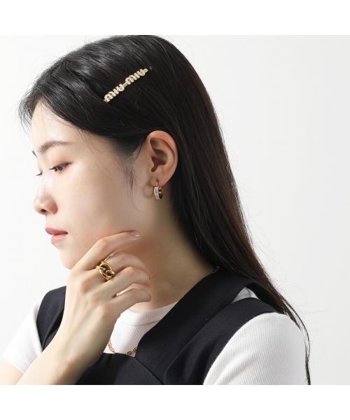 MIUMIU フープピアス 5IO103 2F6T ロゴ フープピアス 5IO103 2F6T