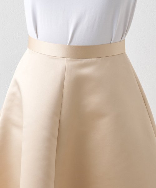 サテンフレアスカート 