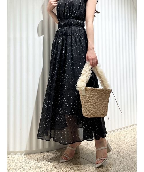 シフォンギャザーノースリワンピース 予めご了承ください 総丈 6cm バスト