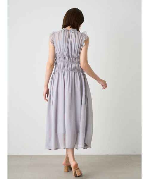 シフォンギャザーノースリワンピース 予めご了承ください 総丈 6cm バスト