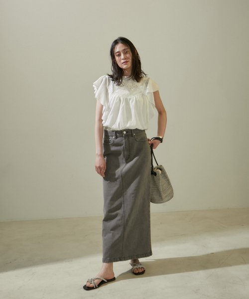 【WEB限定】コットンピンタックリバーレースラッフルブラウス 