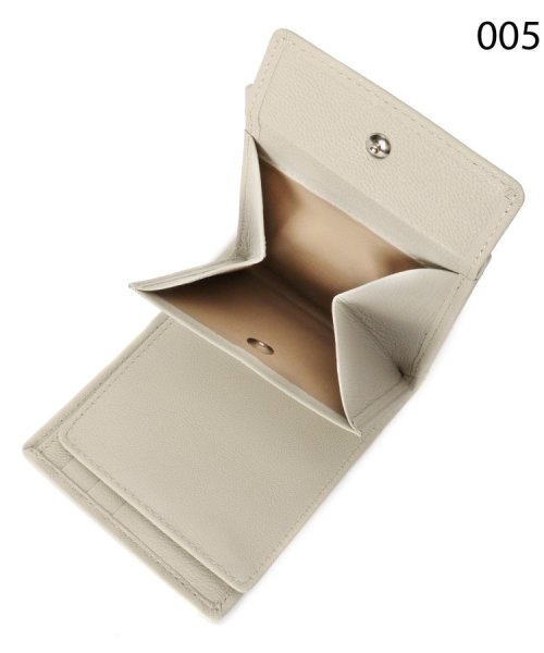 CARDINALE（カルディナーレ）二つ折り財布 CARDINALE カルディナーレ 素材 また