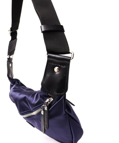 【CLEDRAN/クレドラン】別注ラウンドボディバッグ CLEDRAN/クレドラン