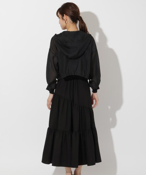 シアーパーカー＋ティアードキャミワンピース 