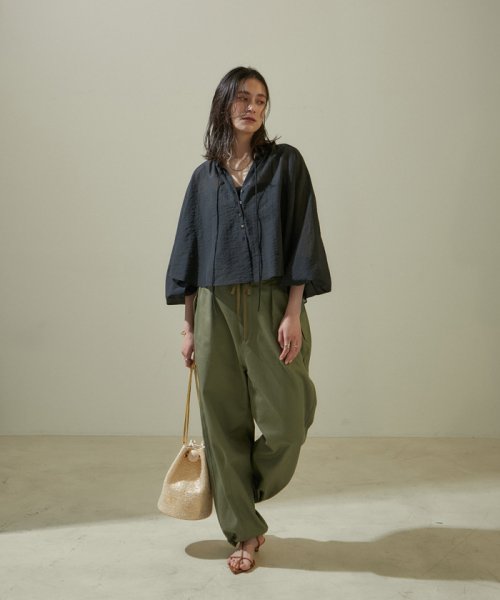 オーガニックコットンシアーギャザーフレアブラウス【アンサンブル対応】 アンサンブル対応 JSB1353159138(10450円)