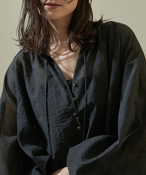 オーガニックコットンシアーギャザーフレアブラウス【アンサンブル対応】 アンサンブル対応 JSB1353159138(10450円)