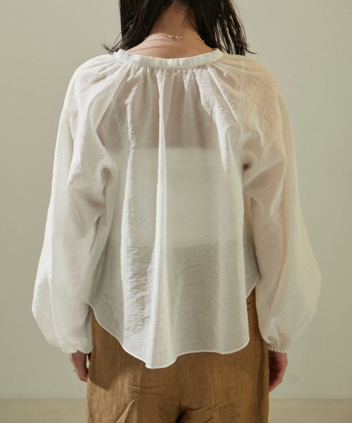 オーガニックコットンシアーギャザーフレアブラウス【アンサンブル対応】 アンサンブル対応 JSB1353159138(10450円)