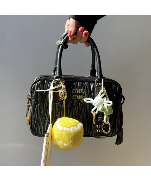 BOTTEGA VENETA キーリング 619100 V0050 トライアングル BOTTEGA VENETA キーリング V0050