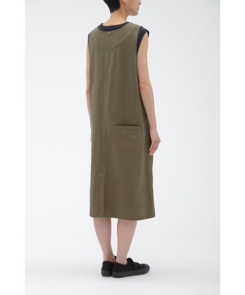 GARMENT DYE LIGHTWEIGHT PLAINWEAVE 