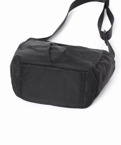 《予約》NOMADIS/ノマディス 別注 BASQUE Petit ショルダーバッグ N169 NOMADIS/ノマディス BASQUE Petit NOMADIS