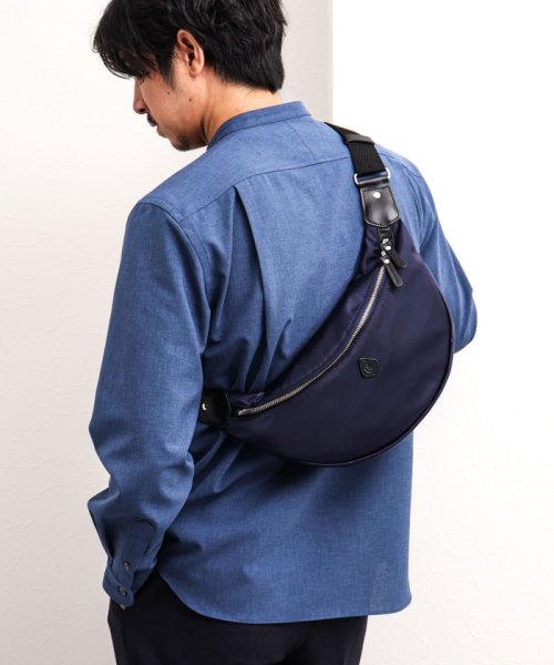 【CLEDRAN/クレドラン】別注ラウンドボディバッグ CLEDRAN/クレドラン