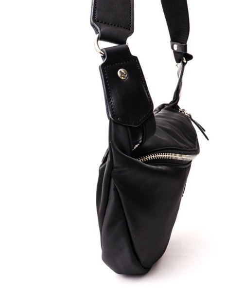 【CLEDRAN/クレドラン】別注ラウンドボディバッグ CLEDRAN/クレドラン