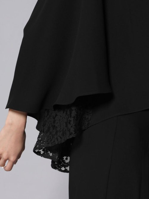 レースドッキングケープブラウス 