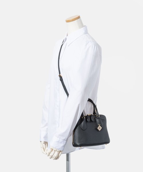 トリーバーチ TORY BURCH 155619 ハンドバッグ Mini Swing Bag レディース バッグ スイング ミニバッグ ショルダーバッグ レザー バッグ 長さ また