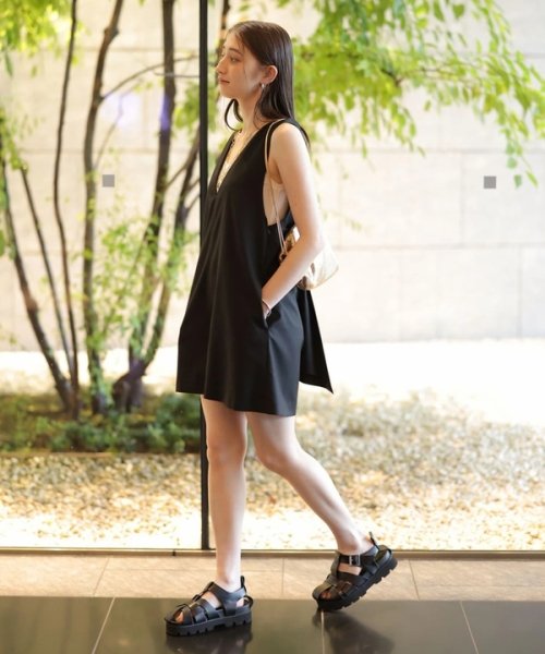 バックリボンショートロンパース 予めご了承ください