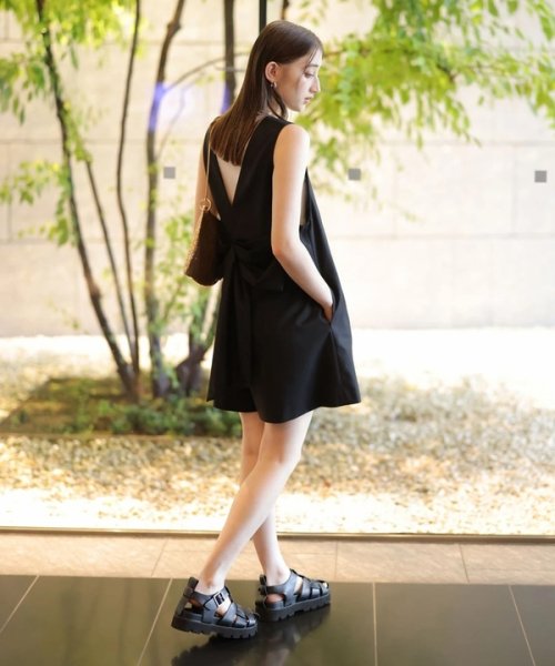 バックリボンショートロンパース 予めご了承ください