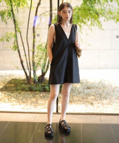 バックリボンショートロンパース 予めご了承ください